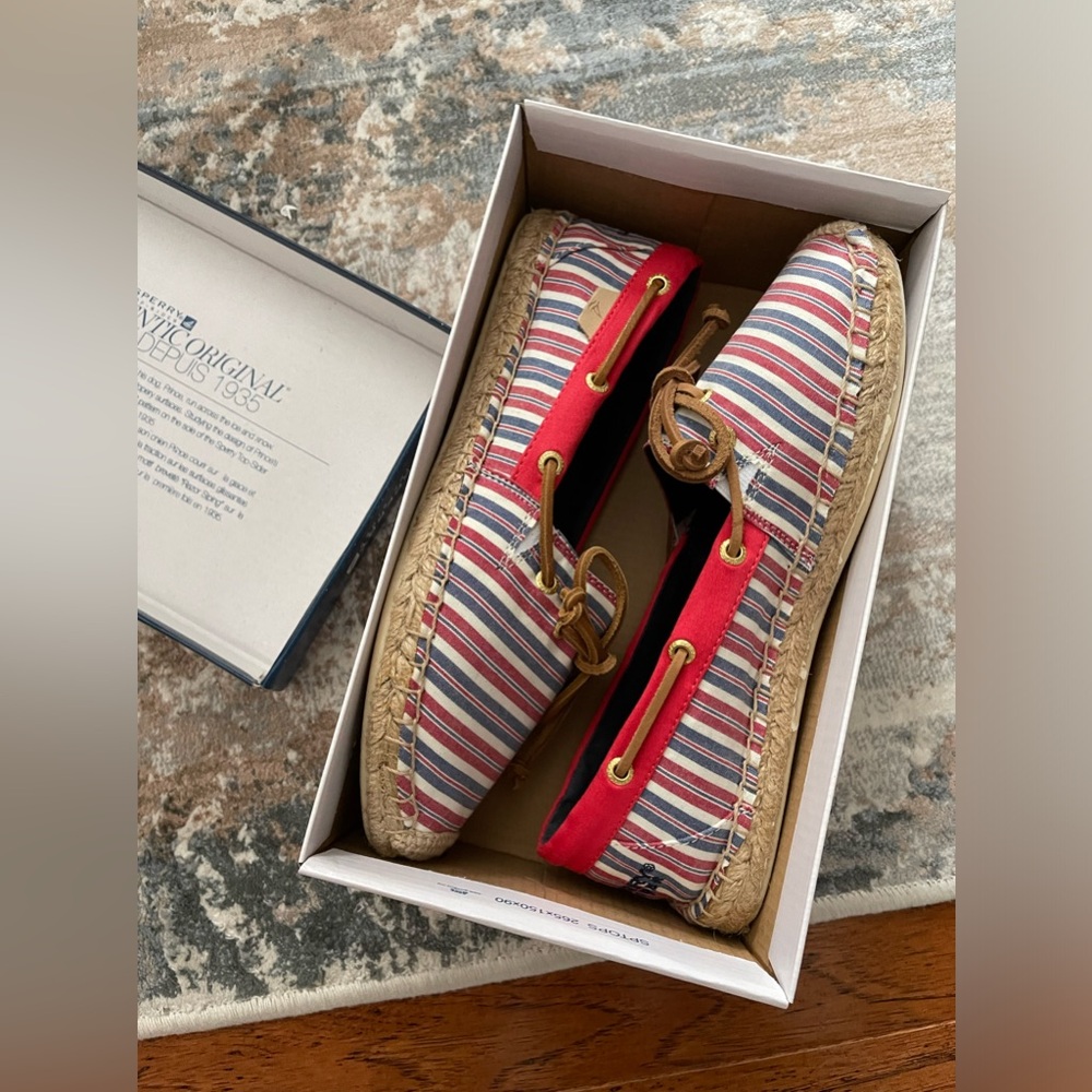 Sperry Women’s Katama Red, Ivory & Blue Flat Espadrille Shoes US Sz. 8M - Picture 3 of 10